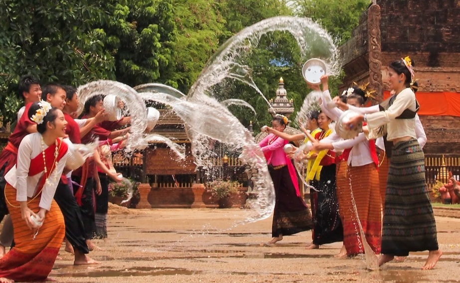 Tajland - Water Festival & Doha