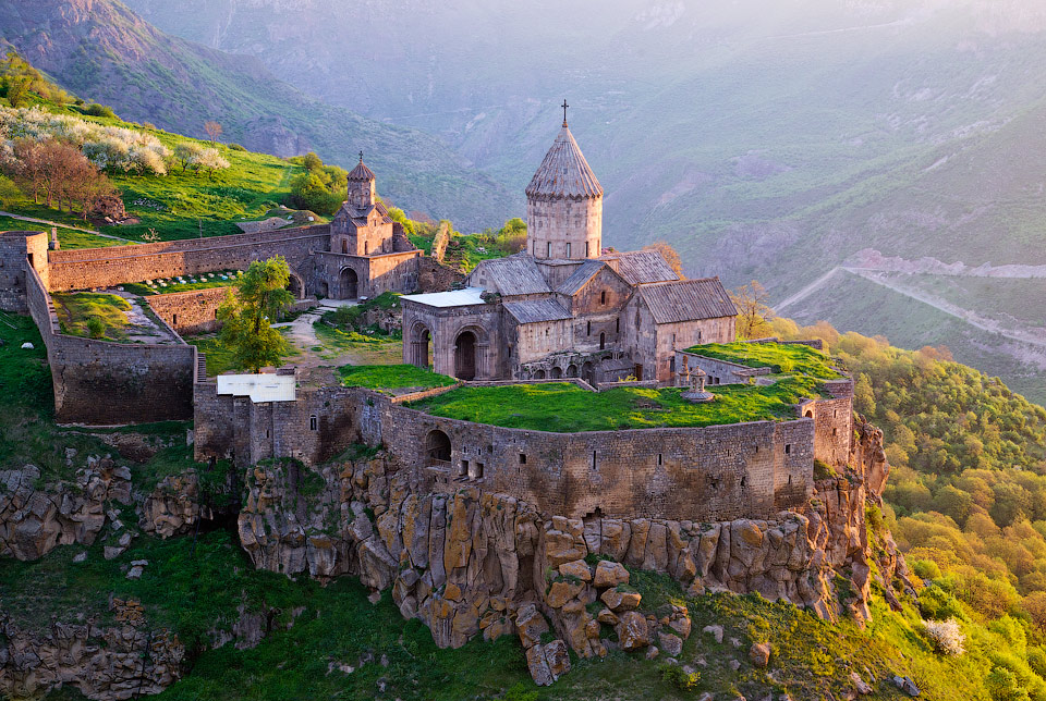 Gruzijom i Armenijom u društvu Jasena Boke